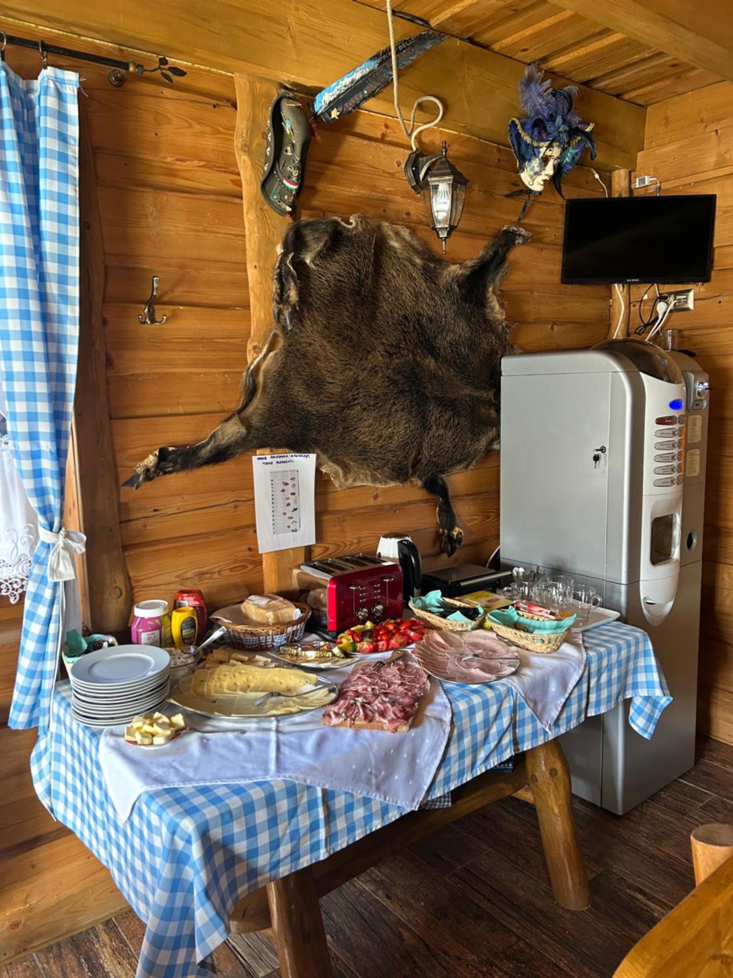 Ropa Agroturystyka Paradisoヴィラ エクステリア 写真