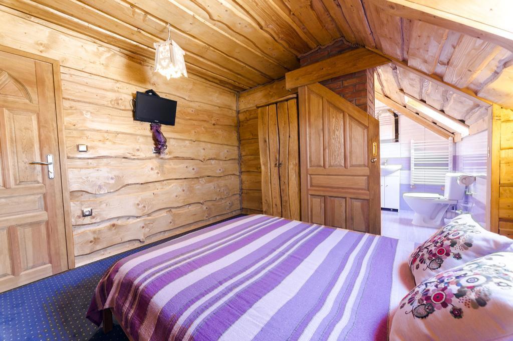 Ropa Agroturystyka Paradisoヴィラ エクステリア 写真